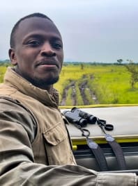 Travel agent Brian in Kenya