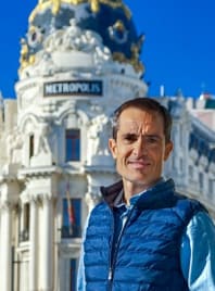 Travel agent Samuel in Spain